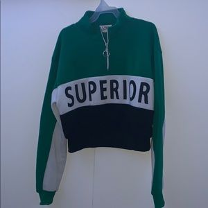 I am selling a cropped sweatshirt!